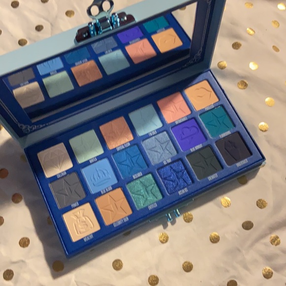 Jeffree Star Blue Blood Palette - Picture 6 of 8